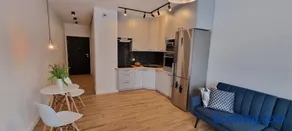 Apartament z dużym tarasem w super lokalizacji w Łodzi w pobliżu dworca kolejowego - Image 2