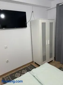 Central Apartment - Image 2