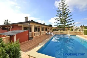 VILLA CHABELA en Bahía Grande Zona Residencial - Image 2