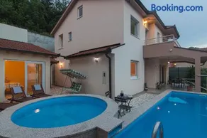 Holiday Home Vele with pool - Image 2