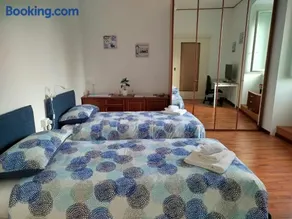 Moderno appartamento sulle Rive - Image 4