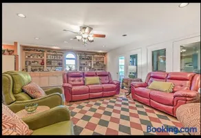 Gipson Retreat in Greeneville - Image 1