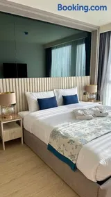 Ozone Sky View Residence Bang Tao - Image 1