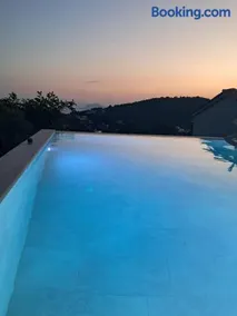 Villa George in Skiathos - Image 5
