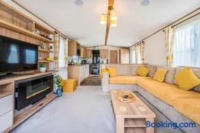 Your Ultimate Holiday Rental at Pevensey Bay - Image 4