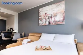 Genova City-View, Free Parking, Near Train Station - Image 2