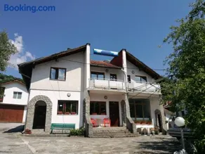 Самостоятелни стаи в къща за гости Балкан - Image 2