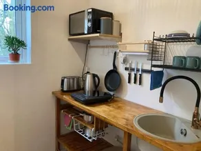 Oak Forest Cottage - Image 2