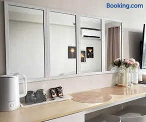 Cozy Studio with Pool & Balcony, Near Airport and Beaches Lapu-lapu City - Image 2