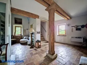 Maison féodale mordernisée - Image 3