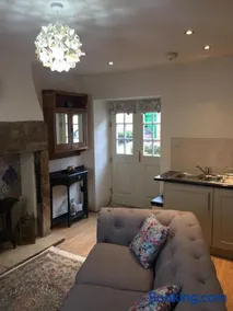 Eden's House - Image 2