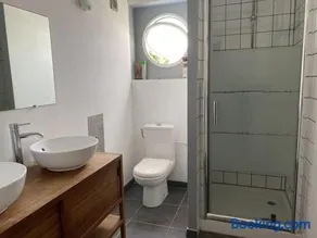 Villa contemporaine , vue mer exceptionnelle, à quelques mètres de la plage - Image 1