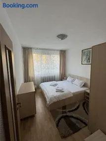 Muntean Residence - Image 1