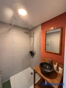Business Accommodation 'Flow Living' Nomad - Image 3