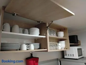 Mobile Home Near Chateau de Chaumont - Image 4