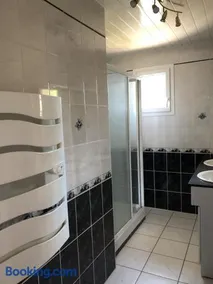 Maison privative 5 Ch. 12 Pers. Piscine chauffée - Image 2
