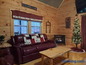 Hocking Hills Cabin, Hot Tub, Private Pond - Image 1