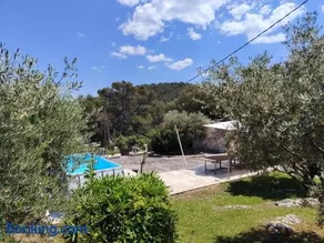 Villa avec piscine vue sur les collines, jardin, calme 6prs - Image 1