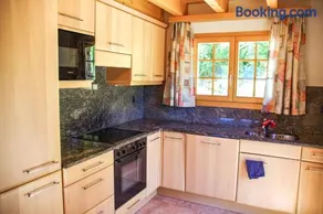 Chalet Charis - Image 2