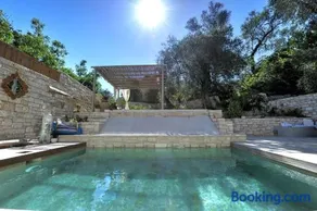Leonora House by PaxosRetreats - Image 1