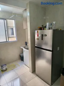 Quarto em Apartamento na Trindade - Image 5