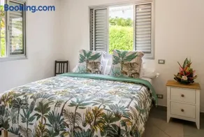 PARADISE - Image 1