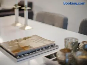 Palm Apartment Amsterdam - Image 3