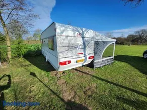 Ruime caravan op gezellige minicamping - Image 3