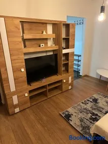 La Suciu - Image 3