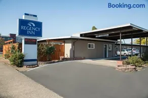 Regency Inn - Image 1
