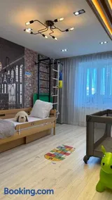 Luxary апартаменти біля центру - Image 3