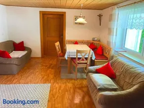 Familienfreundliches gemütliches Apartment mit Terrasse, Grill und Garten - Image 1