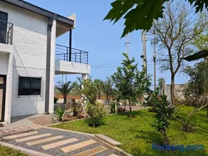 Casa Con Vista al Lago Ypacaraí - Image 2