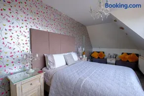 Robertsbrook Guest House - Image 3
