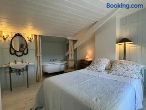 Mas provençal d'exception avec spa - terrasse 130 m2 - parking privé et plage à pied - Départ des Gorges de l'Ardèche - Image 4