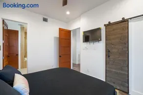 Surfside Beachfront Retreat - 4 Private Decks with Ocean Views - 5BR - Image 5