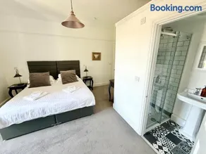 Fernhill House Beautiful period property with 5 bedrooms and lovely views - Image 3
