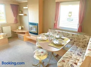 87 Elm walk - Image 3