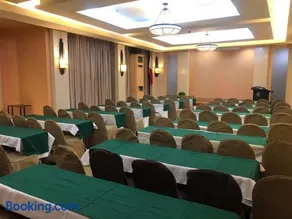 Hotel Lorenza - Image 3