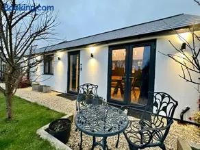 The Annexe - Image 2