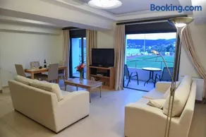 Dr Vasi Holidays House - Image 1