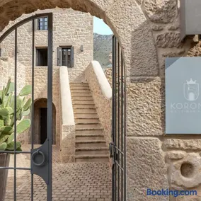 Korona Boutique Hotel - Image 2
