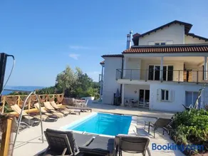 Apartment mit zwei Schlafzimmer und Pool und Jacuzzi - Image 2
