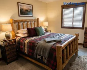 3BR Hamburg Home - Image 5