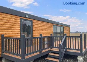 Woodland Lakes Boutique Lodges - Image 3