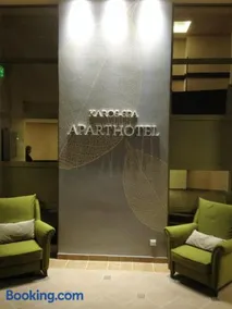 Karos Gold 813 Wellness Apartman - Image 4