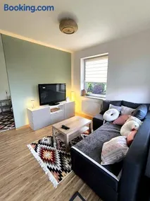 Home Sweet Home - Cozy Apartment with Balcony, near Silesian Park, VAT - Image 2