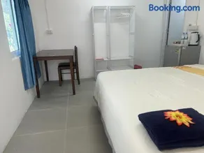 Riverside Hostel Phuket - Image 5