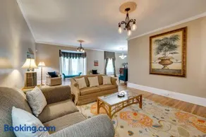 Pet-Friendly Fort Valley Home w/ Private Pool - Image 3