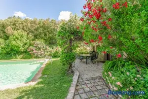 Gîte À Uzès, Au Bord De L'eau - Image 2